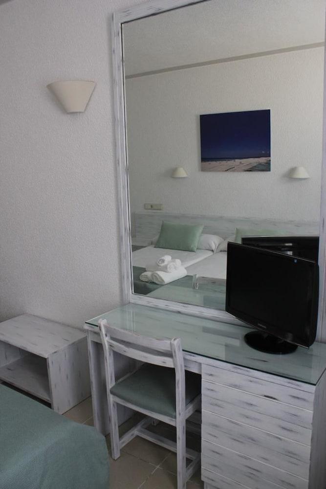 Hostal Bellavista Formentera La Savina  Extérieur photo